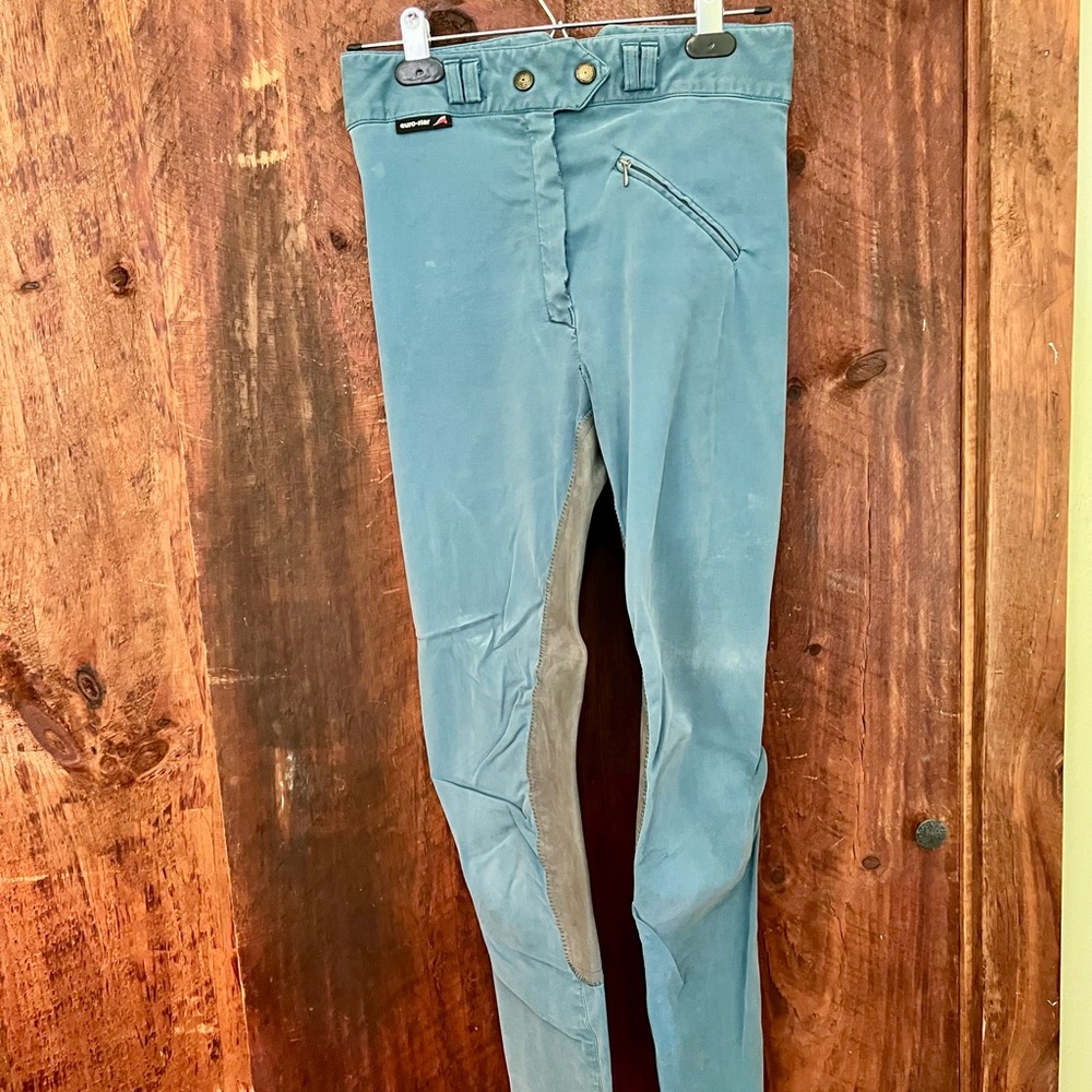 Women’s full seat riding breeches- 28 long